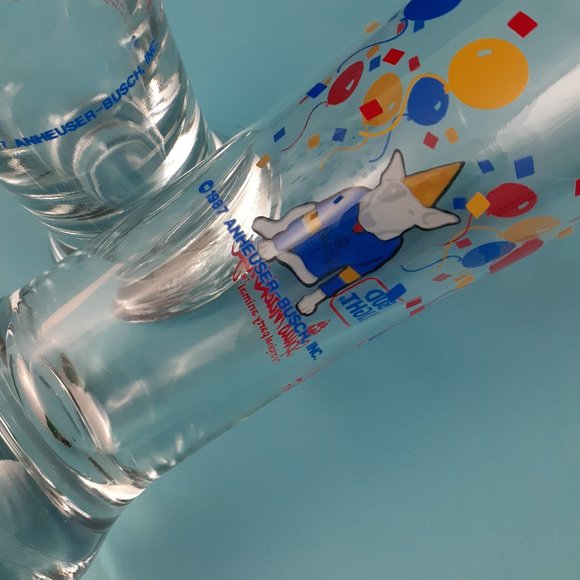 Pair of Vintage Spuds MacKenzie Bud Light Pilsner Glasses - LIKE NEW! - Picture 5 of 8